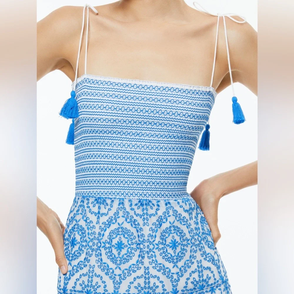 Alice + Olivia Sky Blue and White Maxi Dress - Picture 4 of 8